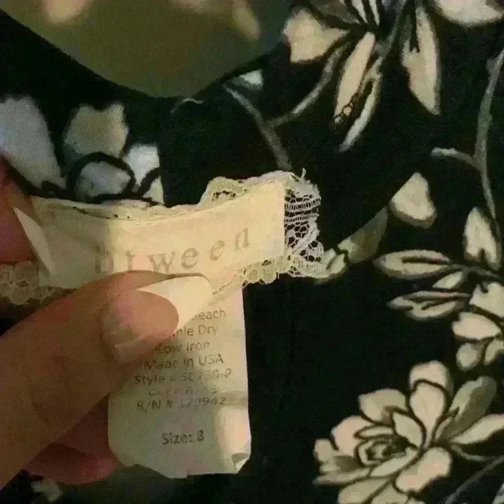 Btweeen Girl Dress size 8 - Picture 2 of 3